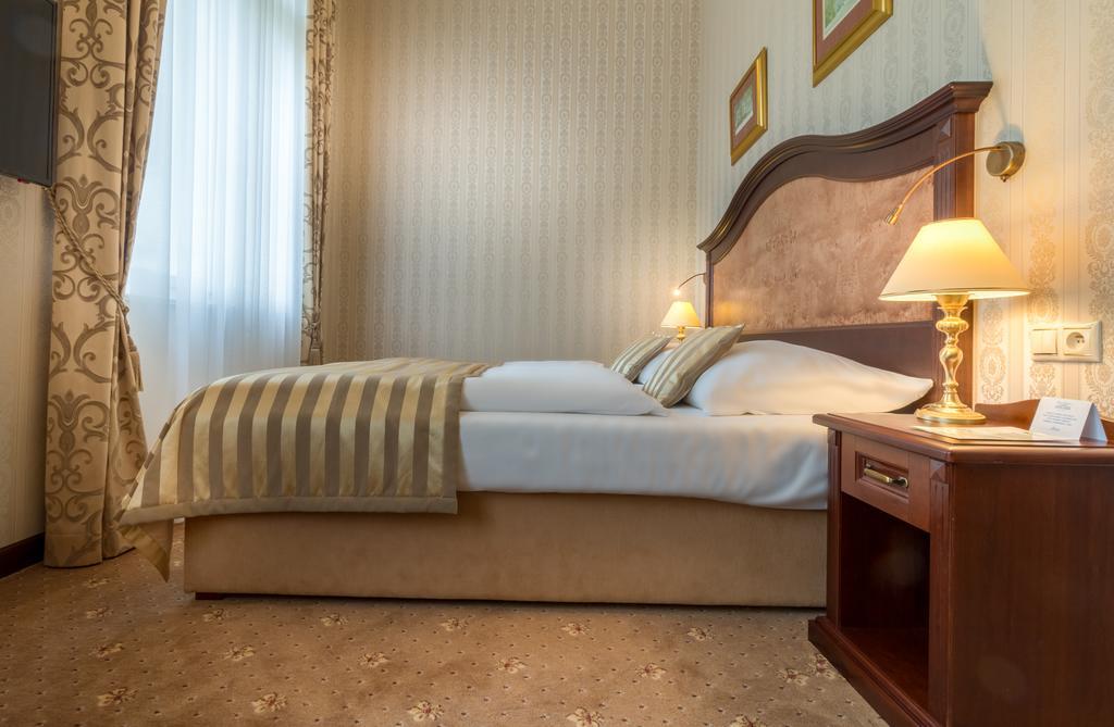 Ensana Nove Lazne Hotel Mariánské Lázně Kültér fotó